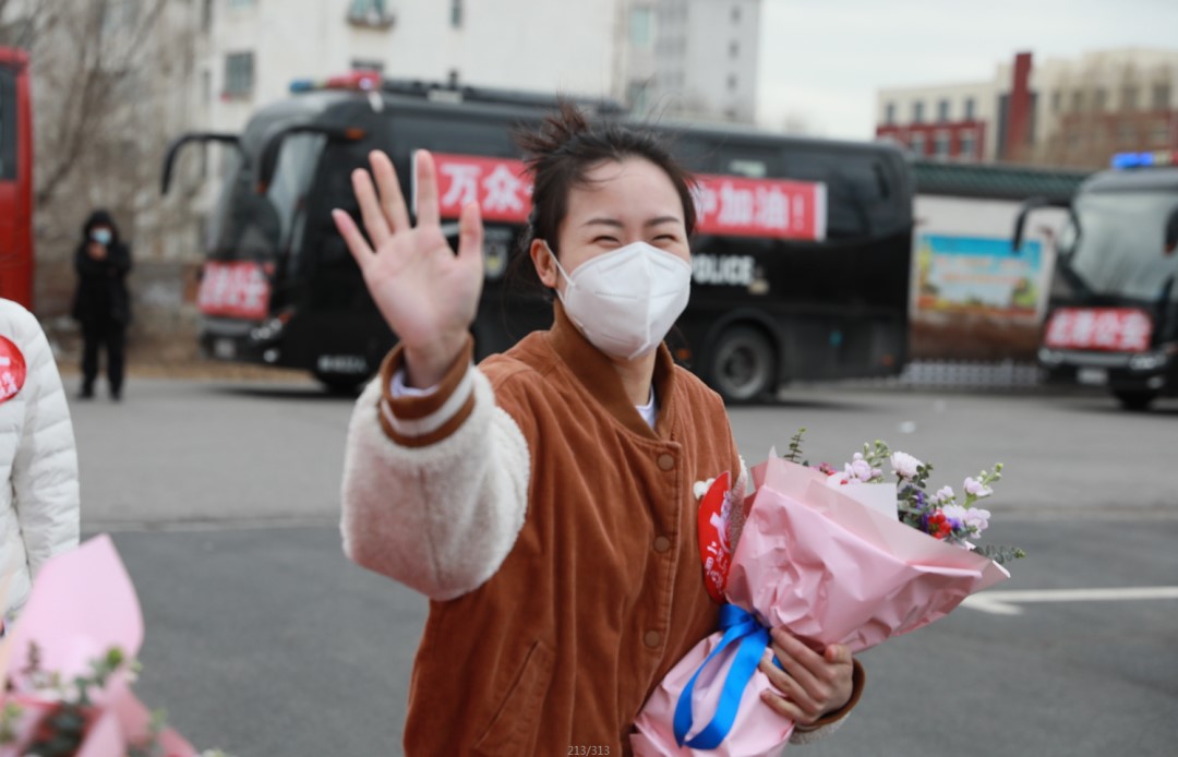 春暖花開，英雄歸來！葫蘆島市第二人民醫(yī)院支援綏中醫(yī)療隊凱旋而歸~(圖8)