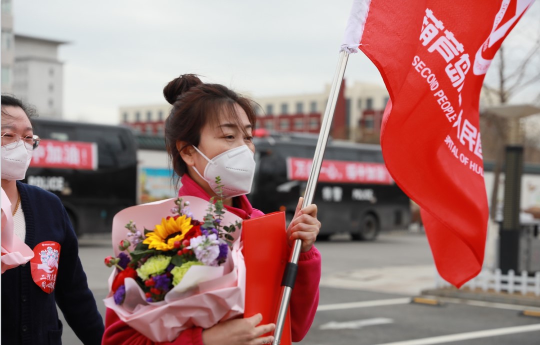 春暖花開，英雄歸來！葫蘆島市第二人民醫(yī)院支援綏中醫(yī)療隊凱旋而歸~(圖5)